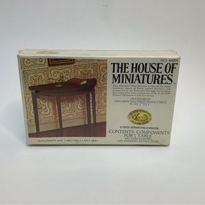 The House of Miniatures Dollhouse Furniture Kit Hepplewhite Side Table 40004 NEW